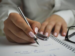 Read more about the article Going Viral: What 100 Successful Posts Have in Common