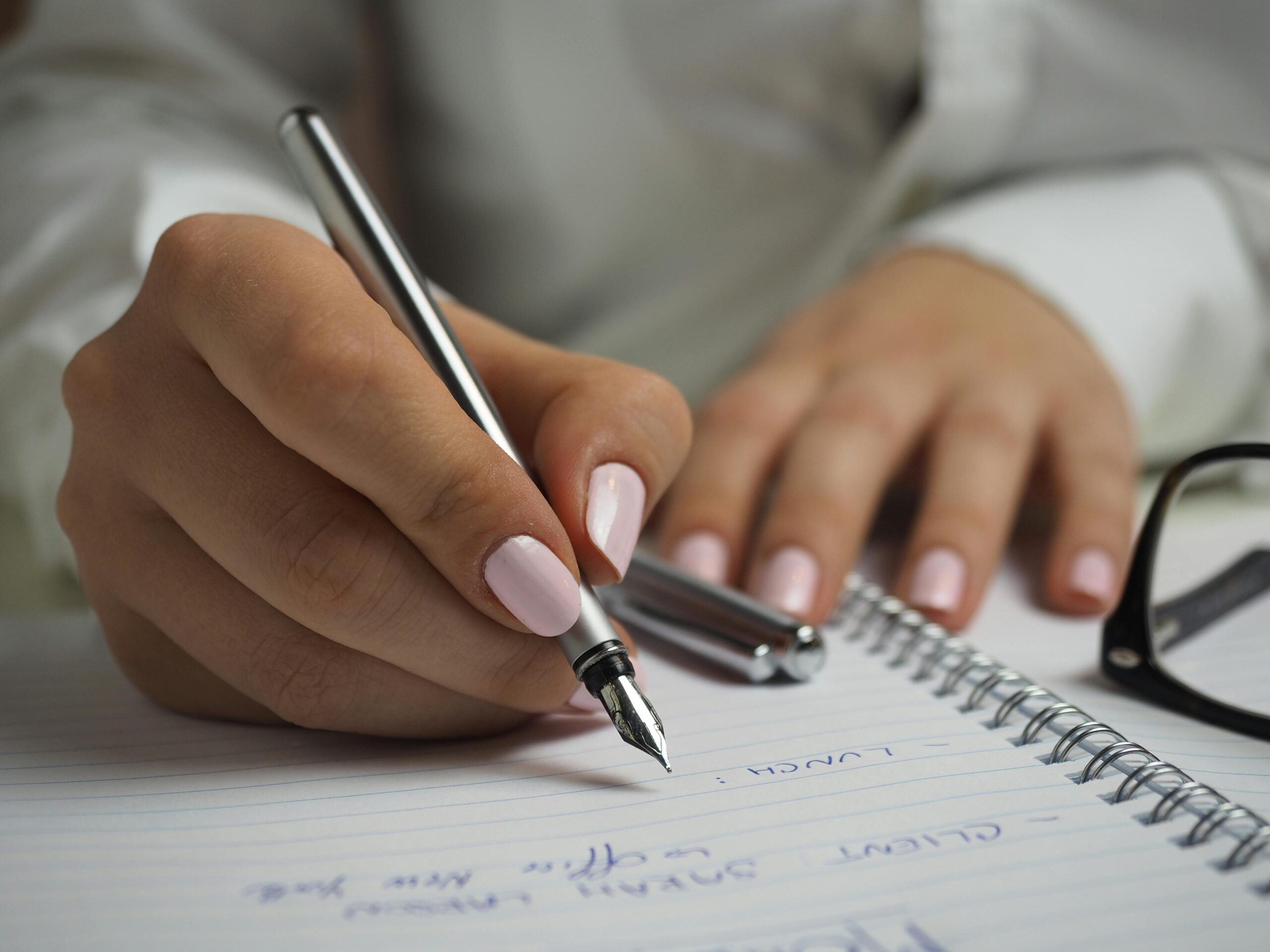 Read more about the article Going Viral: What 100 Successful Posts Have in Common