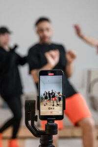 Read more about the article From Virality to Value: How to Make Trending Content Work for Your Brand [2025 Guide]